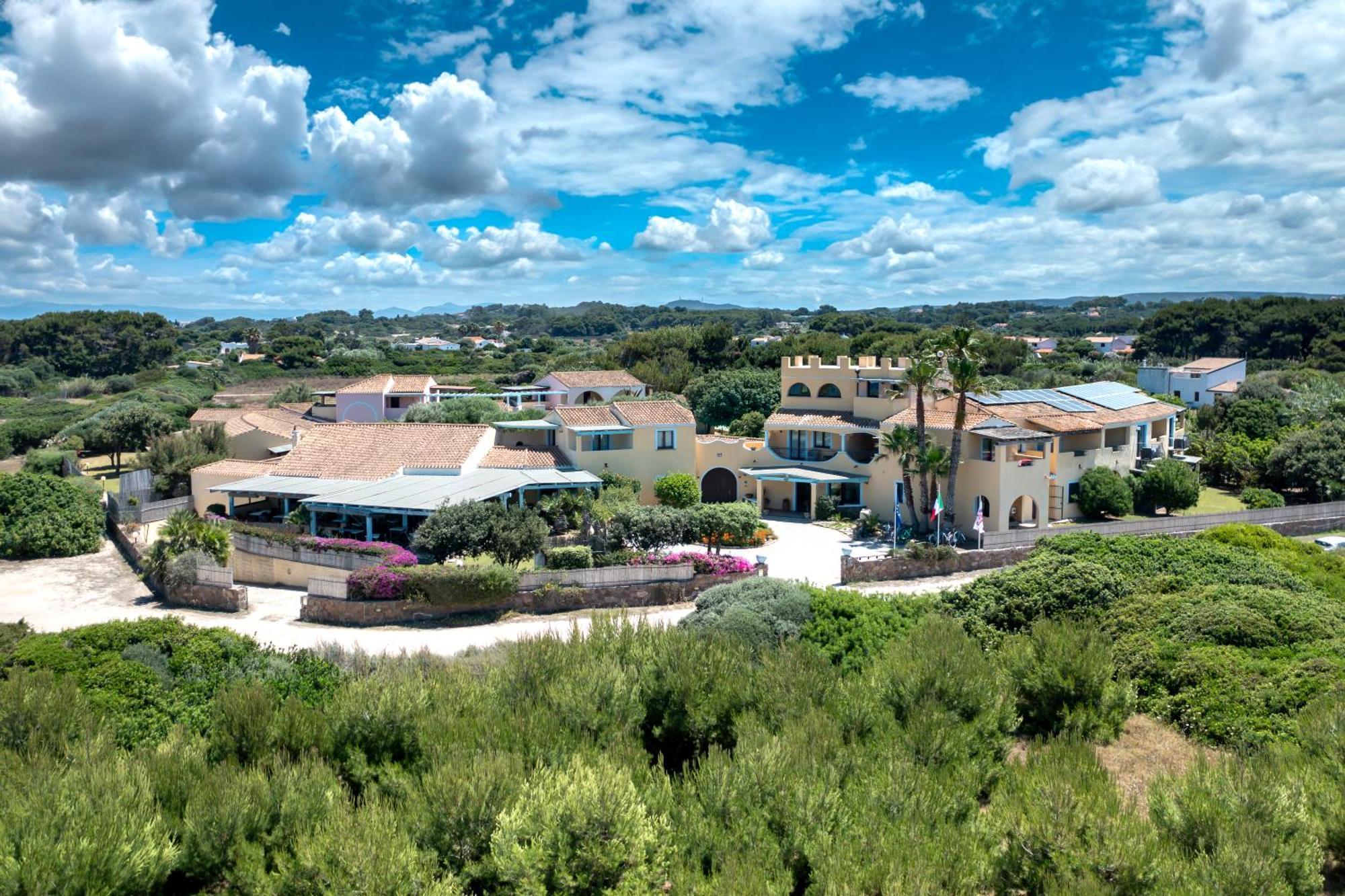 Hotel Luci Del Faro Calasetta Exterior photo